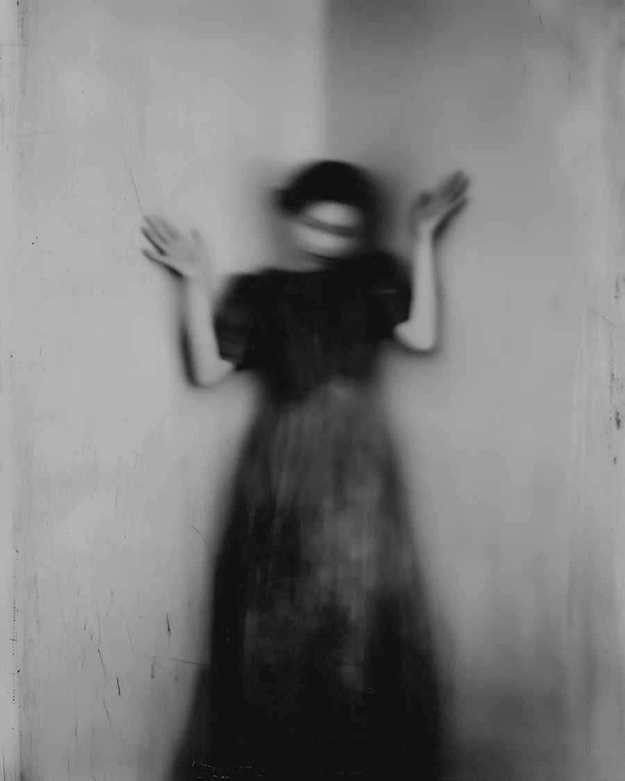 Black and white image: In The Corner.